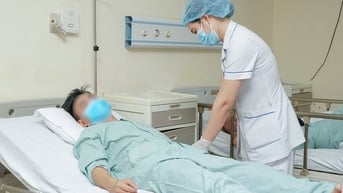 Người đàn ông có 4 quả thận
