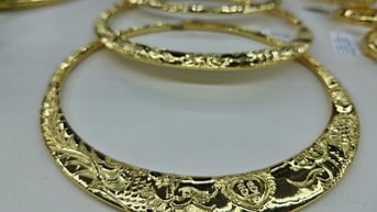 Bất ngờ giá vàng nhẫn
