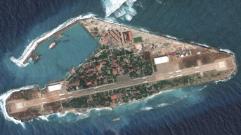 Google Maps không hiển thị hình ảnh cờ Việt Nam tại Trường Sa nhưng Apple Maps thì hiển thị rất rõ ràng