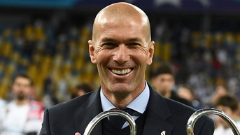 Chủ tịch CLB Real Madrid bất ngờ mời HLV Zidane trở lại làm việc
