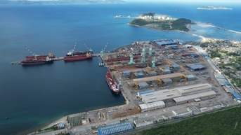 តំបន់សេដ្ឋកិច្ច Van Phong នឹងក្លាយជា "ផ្ចិត" នៃទំនិញនៅឆ្នេរសមុទ្រភាគខាងត្បូង និងតំបន់ខ្ពង់រាបកណ្តាល។