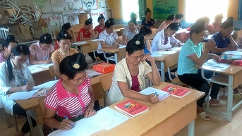 Xóa mù chữ là nhiệm vụ chính trị quan trọng, đảm bảo phát triển toàn diện con người