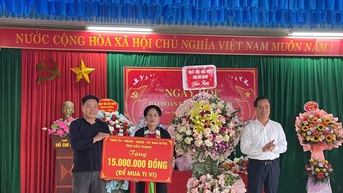100% khu dân cư tổ chức Ngày hội Đại đoàn kết