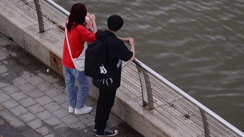 Quên mối tình cũ, khuyên thì dễ, làm cũng khó lắm!