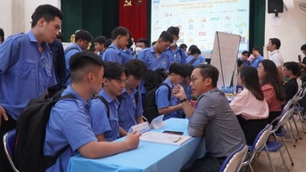 Doanh nghiệp thiếu lao động kỹ thuật, sinh viên ứng tuyển là có việc ngay