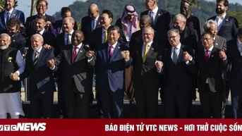 G20 chụp lại ảnh tập thể vì thiếu lãnh đạo Mỹ, Canada, Italia