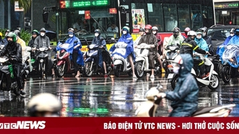 Hà Nội đêm và sáng mưa dông, ngày nắng