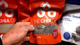 Hạt chia nhiều lợi ích cho sức khỏe, nhưng có giúp giảm cân?
