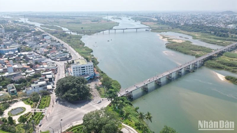 កង្វះកន្លែងស្នាក់នៅ និងហេដ្ឋារចនាសម្ព័ន្ធសេវាកម្មកម្រិតខ្ពស់