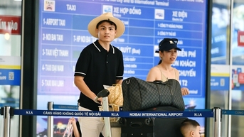 Vé máy bay dịp lễ 2/9: Có chặng hết nhẵn, chặng giá cao chót vót