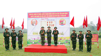 Chiến sĩ mới Trung đoàn 165 tự tin kiểm tra “3 tiếng nổ”