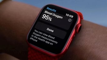 Tạm dừng lệnh cấm bán đồng hồ thông minh Apple Watch tại Mỹ