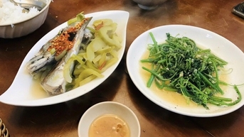 Vì sao ăn mặn có thể gây suy thận?