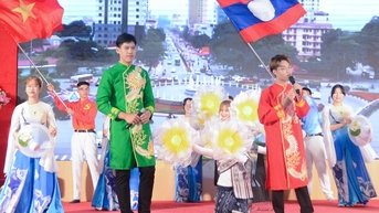 Hàng trăm sinh viên quốc tế thi hùng biện tiếng Việt