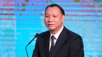 Hiệu trưởng trường sư phạm: 'Tôn vinh nghề dạy học không có nghĩa là đề cao hơn nghề khác'