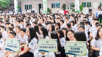Trường THCS - THPT Newton Hà Nội ‘bội thu’ giải thưởng trong kỳ thi HSG cấp quận
