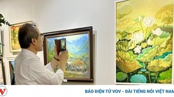 Triển lãm mỹ thuật tôn vinh nét đẹp cuộc sống quanh ta 2024 của 62 họa sĩ