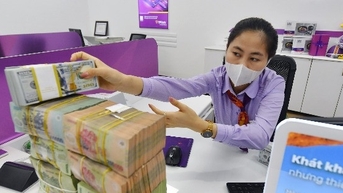 Thêm ngân hàng đưa lãi suất về dưới 5%/năm