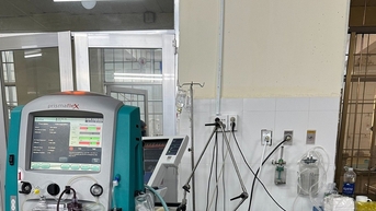 Cà Mau: Một người tử vong, hai người nhập viện nghi do ngộ độc rượu