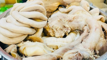 Thực phẩm nào nên hạn chế khi bị suy giảm chức năng thận
