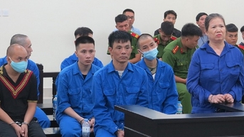 Nhóm đòi nợ thuê lãnh án tù vì 'giam lỏng', dán ảnh nạn nhân khắp xóm