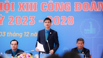សហព័ន្ធ​ការងារ​វៀតណាម​ពន្យល់​ពី​មូលហេតុ​ដែល​ខ្លួន​ស្នើ​បន្ថែម​ថ្ងៃ​ឈប់​សម្រាក​២​ថ្ងៃ​សម្រាប់​ទិវា​ជាតិ?