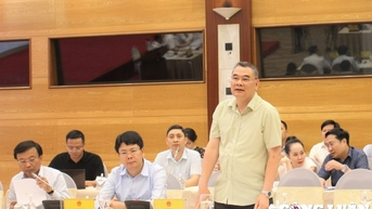 Cụt cả hai tay nhưng vẫn được cấp bằng lái xe vì có chứng nhận đảm bảo sức khỏe giả