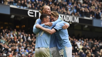 Haaland không cần nhìn bóng khi có De Bruyne