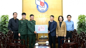 Thắt chặt tình hữu nghị truyền thống, tình đoàn kết đặc biệt giữa Sư Đoàn 312 và Hội Nhà báo Việt Nam