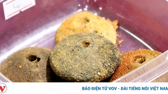 ដាន​គ្រឿងអលង្ការ​ថ្ម​ជា​ច្រើន​ត្រូវ​បាន​គេ​រក​ឃើញ​នៅ​កន្លែង​បុរាណវិទ្យា​ថាក់ ហាយ ក្នុង​ទីក្រុង​ដាកឡាក់។