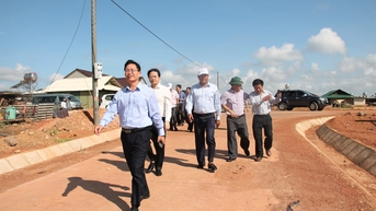 Tiếp tục đổi mới phương thức lãnh đạo, cầm quyền của Đảng đối với hệ thống chính trị trong giai đoạn mới