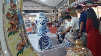 Khai mạc Triển lãm các sản phẩm OCOP, thủ công mỹ nghệ và làng nghề huyện Thường Tín năm 2024