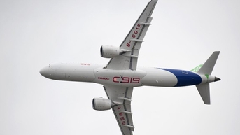 Máy bay chở khách C919 "Made in China" sắp có bước tiến mới