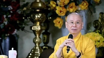 Trường đại học chờ kết luận của cơ quan chức năng để xử lí bằng cấp của ông Vương Tấn Việt