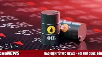 Giá xăng dầu hôm nay 4/12: Tiếp tục đi lên
