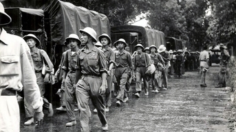 Khoảnh khắc khó quên trong ngày Giải phóng Thủ đô 10/10/1954
