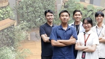 Ứng dụng công nghệ vào tranh sinh học