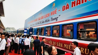 អ្នកទេសចរទៅកាន់ទីក្រុង Hue បានកើនឡើងយ៉ាងខ្លាំងក្នុងអំឡុងពេលថ្ងៃឈប់សម្រាកថ្ងៃទី 2 ខែកញ្ញា