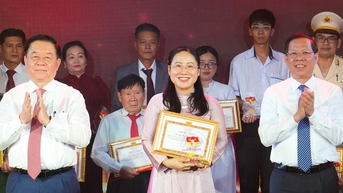 Vinh danh điển hình học tập, làm theo tư tưởng, đạo đức, phong cách Hồ Chí Minh phía Nam