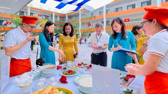 sân chơi bổ ích và sáng tạo dành cho nhân viên nuôi dưỡng