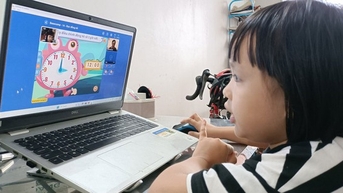 សិក្សាតែពេលអ្នកស្រលាញ់។