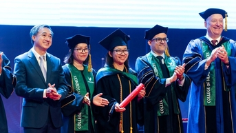 VinUni trao bằng tốt nghiệp cho khóa bác sĩ nội trú đầu tiên