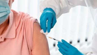 4 loại vaccine người trên 50 tuổi nên tiêm