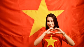 Dak Nong បើកយុទ្ធនាការទំនាក់ទំនង 'ឆ្ពោះទៅកាន់ទង់ជាតិ'