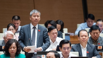 Đề nghị bỏ giấy chuyển viện, bỏ danh mục thuốc được bảo hiểm y tế chi trả