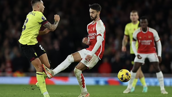 Arteta khen trọng tài và VAR vì quyết định đuổi Fabio Vieira