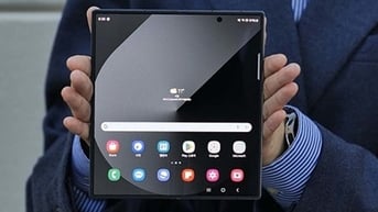 Galaxy Z Fold Special Edition "cháy hàng "