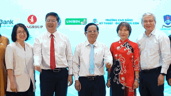 Tọa đàm "Các vấn đề về chất lượng nguồn nhân lực": Ý nghĩa thiết thực