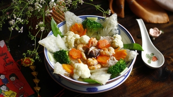 សាច់​ចាហួយ និង​ស៊ុប​បាល់​ស្ថិត​ក្នុង​ចំណោម​មុខ​ម្ហូប​ដ៏​ល្អ​បំផុត​របស់​ពិភពលោក។