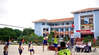 Cán bộ, chiến sĩ Vùng 3, Vùng 4 Hải quân: Giao lưu thể thao, gắn kết tình đồng đội